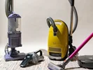 جارو شارژی بهتر است یا جاروبرقی؟